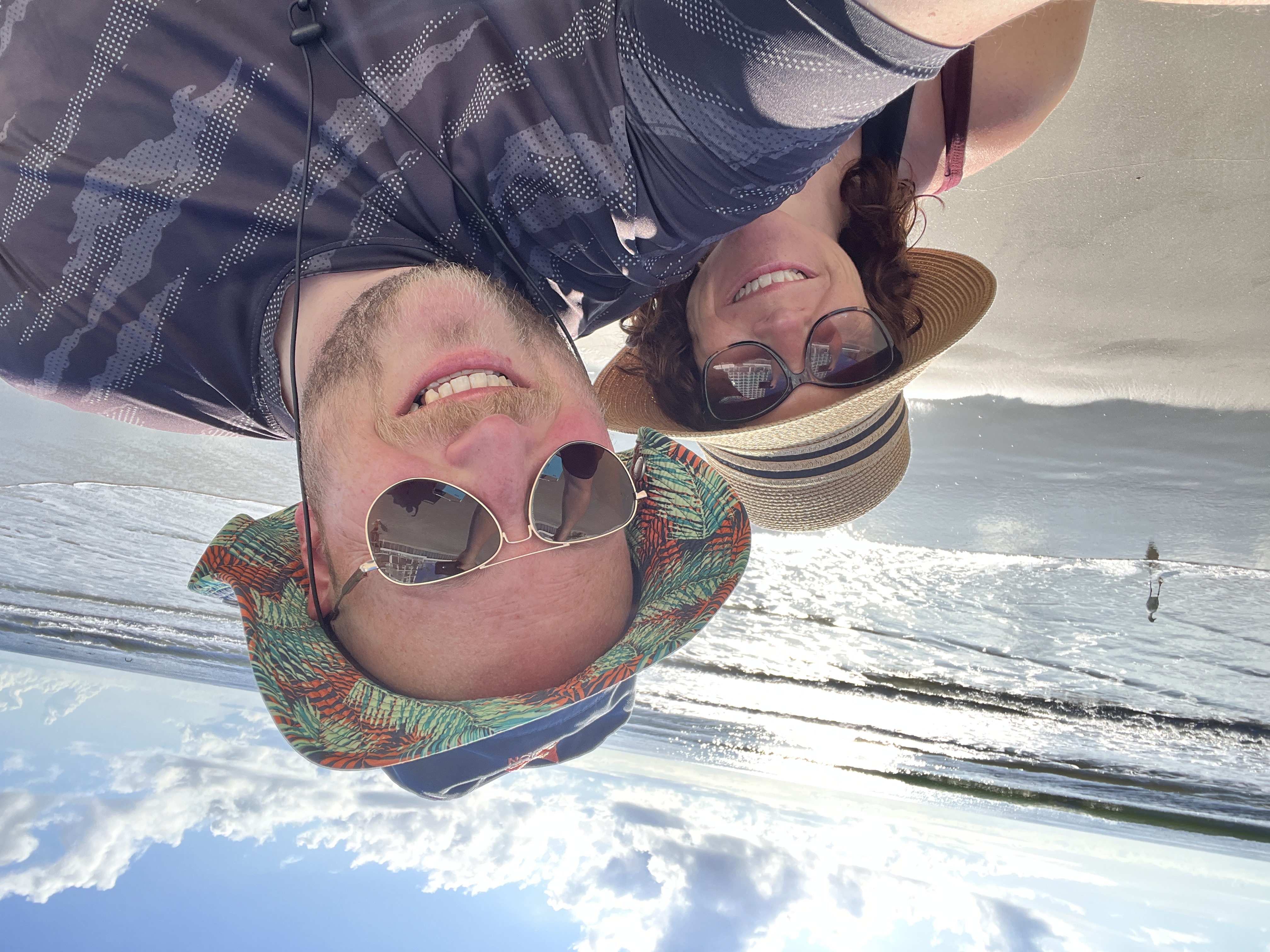 Image of Bill Harris and his wife on the beach.